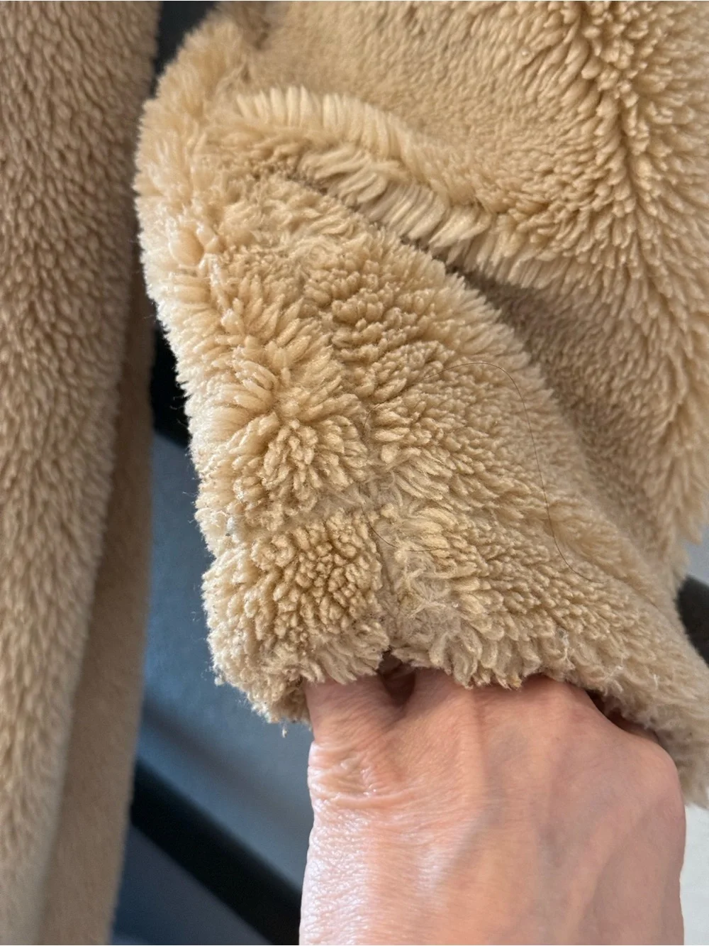 ALO Yoga Foxy Sherpa Long Teddy Coat in Camel